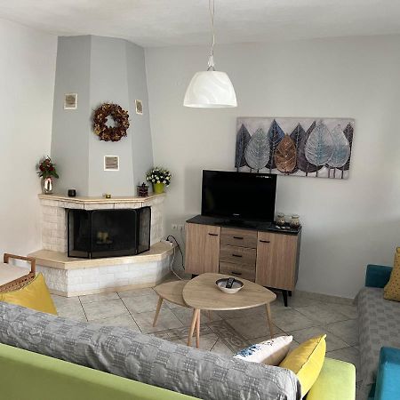 Apartment Efi Néa Péramos Exteriér fotografie
