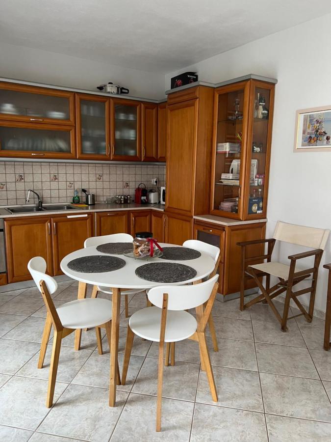 Apartment Efi Néa Péramos Exteriér fotografie